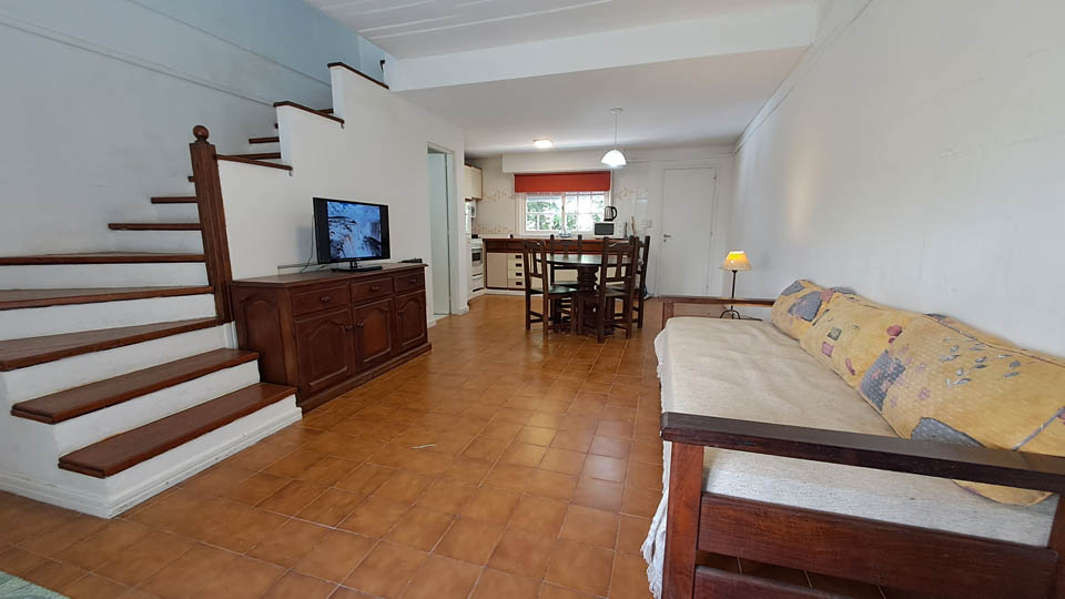 Complejo Punta Villa, Villa Gesell