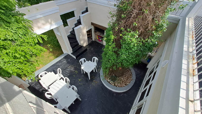 Complejo Punta Villa, Villa Gesell